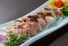 別注料理／冠地鶏のたたき